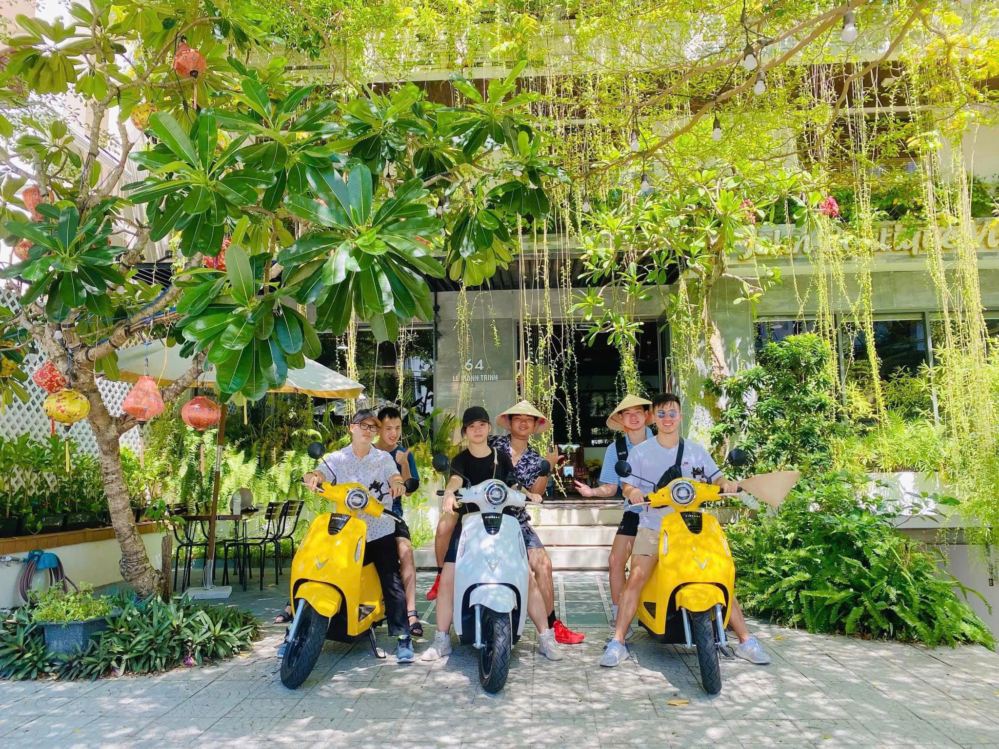 Exploring Vietnam by motorbike